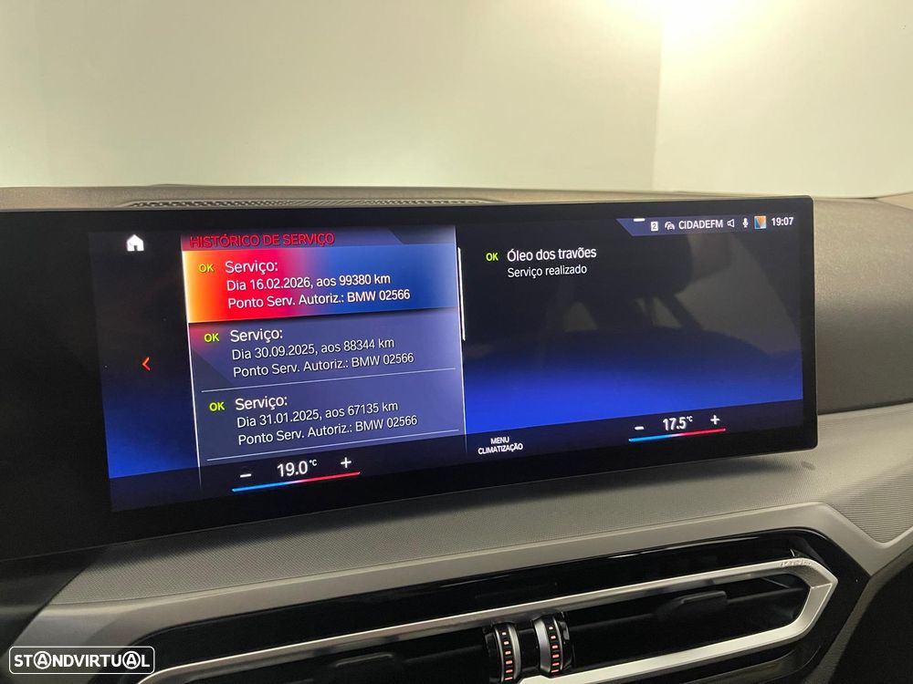 BMW 318 d Auto - 32