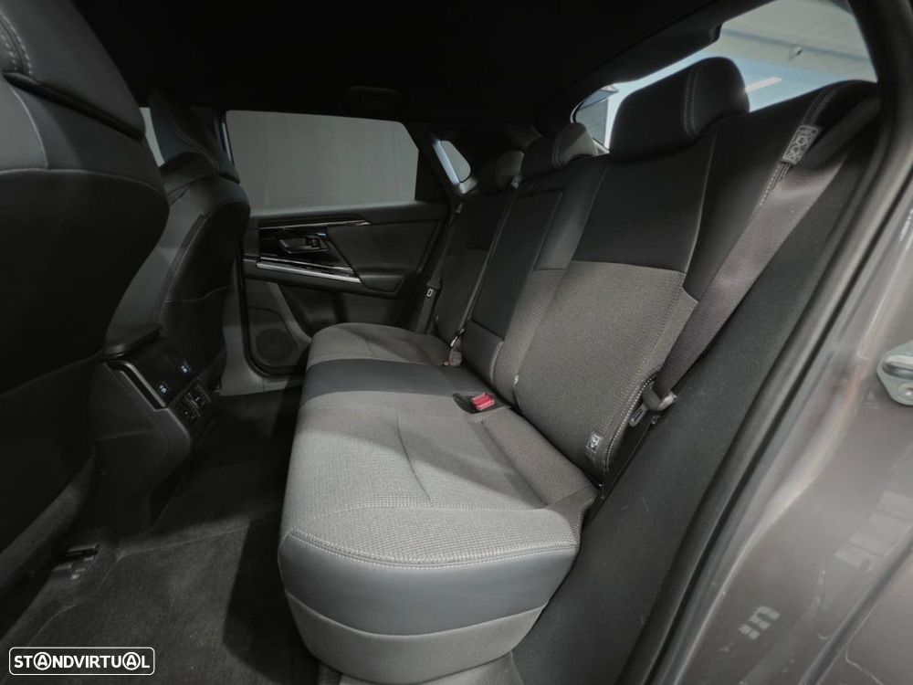Toyota bZ4X 71,4 kWh Exclusive - 13
