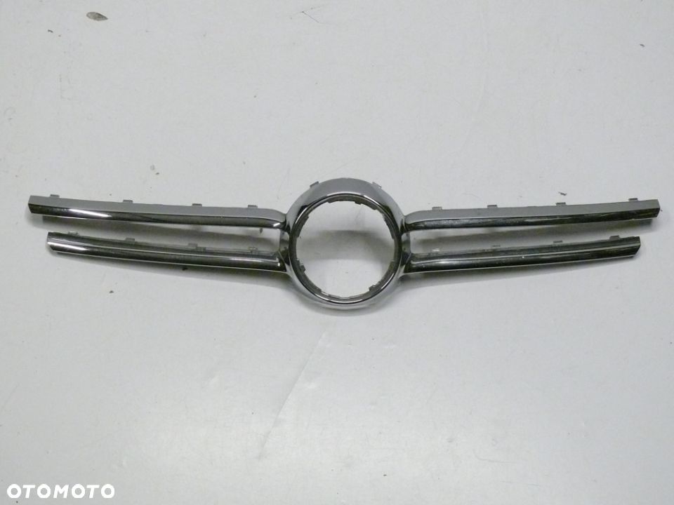 ATRAPA GRILL VOLKSWAGEN TOUAREG 7L 2002 2010