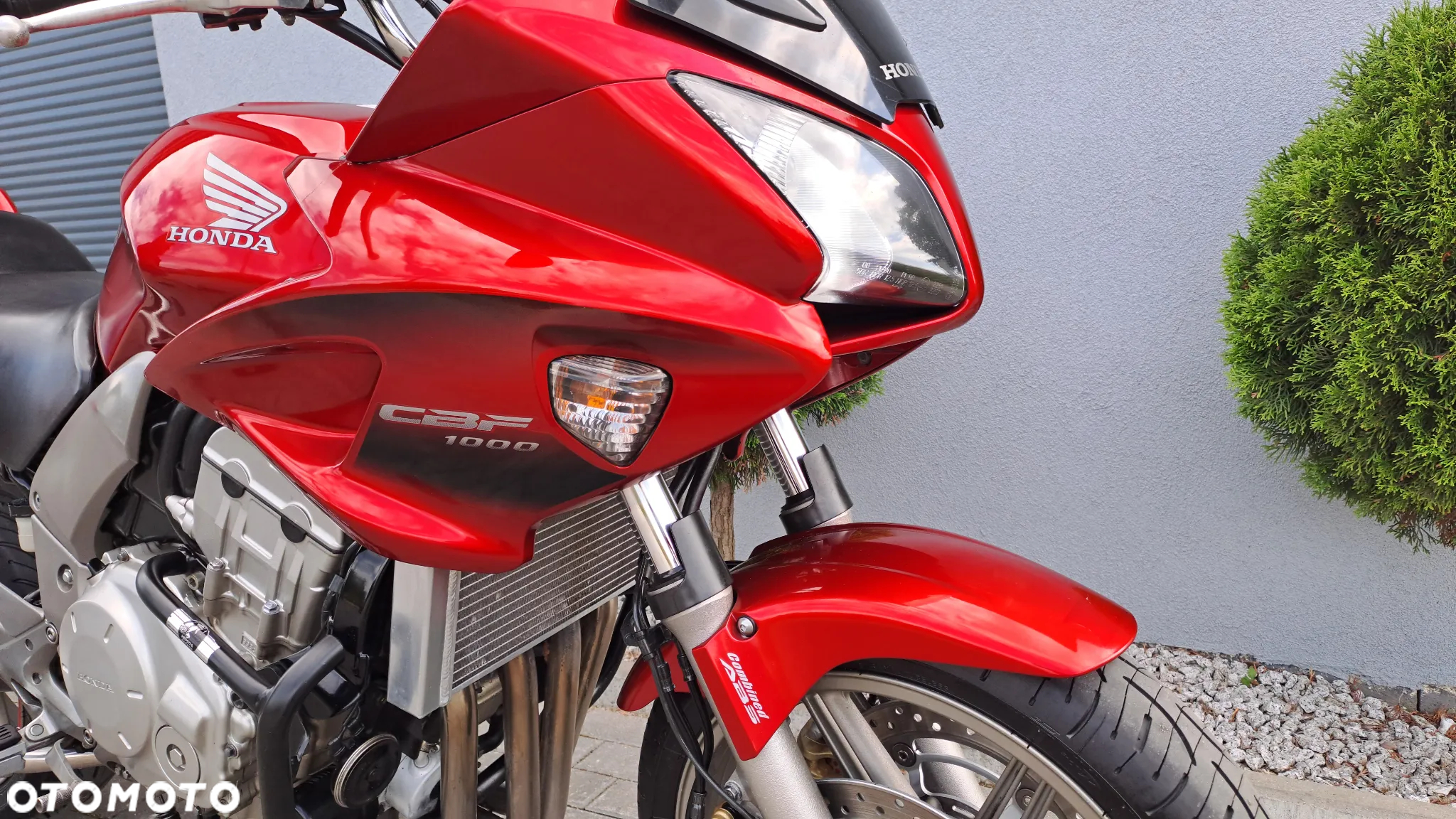 Honda CBF - 11