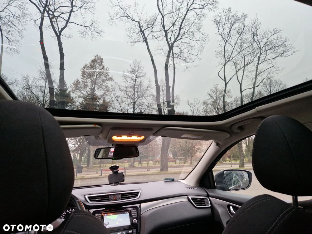 Nissan Qashqai 1.5 dCi N-CONNECTA - 12