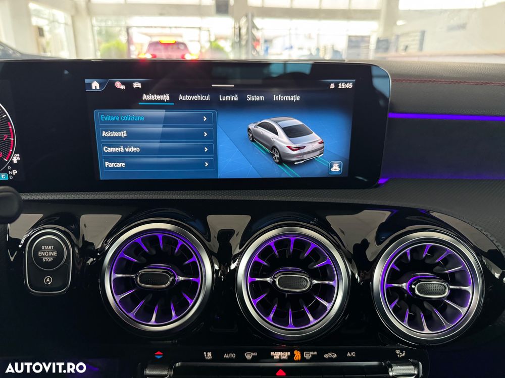 Mercedes-Benz CLA 180 7G-DCT AMG Line Advanced Plus - 17