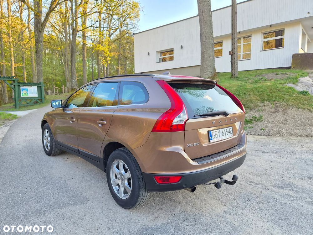 Volvo XC 60 D3 Kinetic - 4