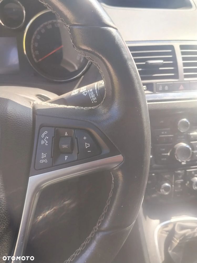 Opel Meriva - 11