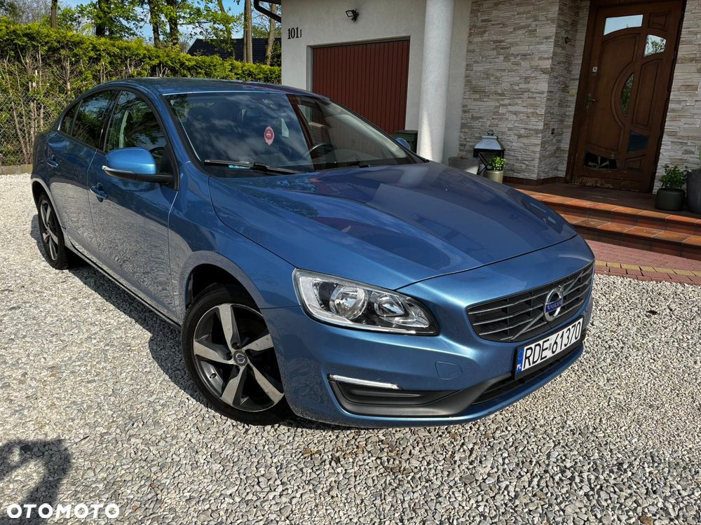 Volvo S60 D3 Kinetic - 1