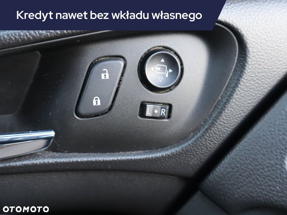 Opel Insignia - 19