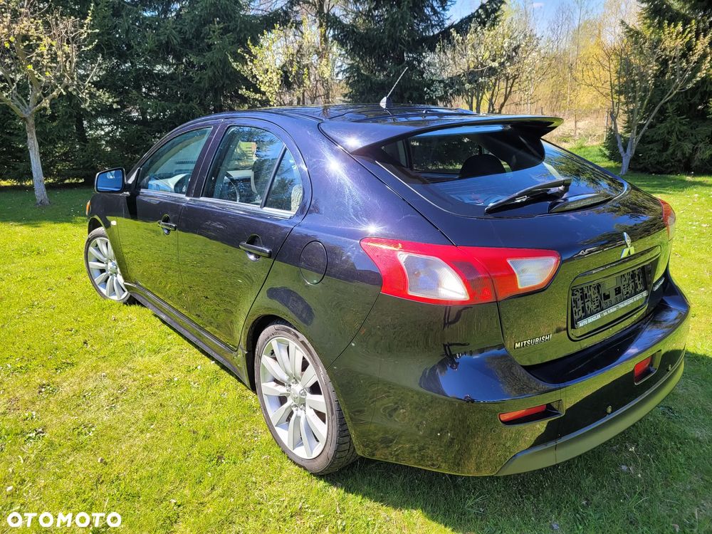 Mitsubishi Lancer 1.8 Instyle - 2