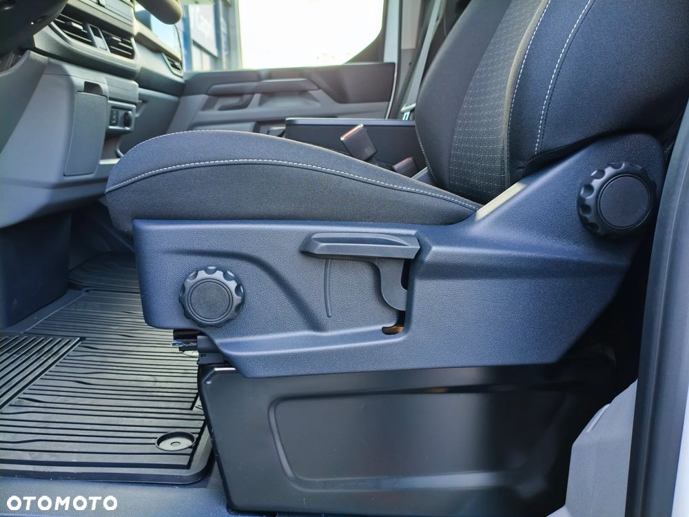 Ford E-Transit Custom - 15