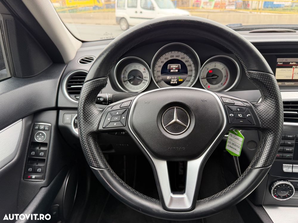 Mercedes-Benz C - 14