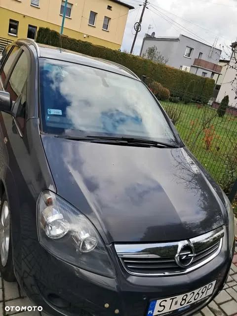 Opel Zafira 1.8 - 12