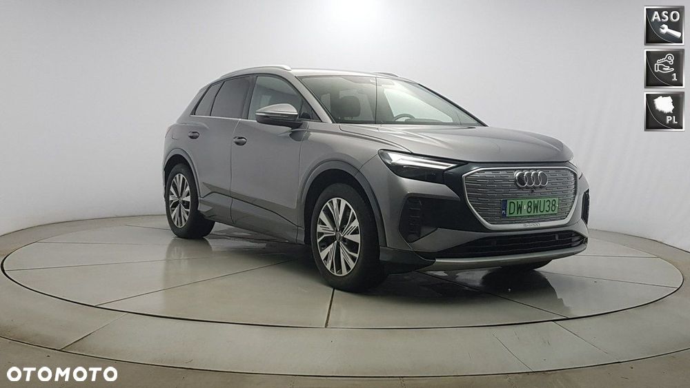 Audi Q4 e-tron - 1