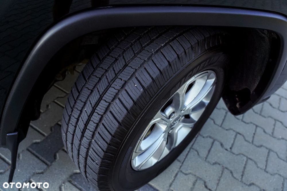 Jeep Grand Cherokee - 4