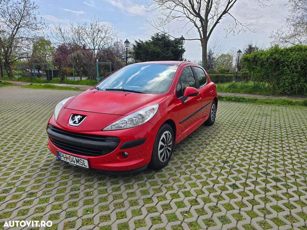 Peugeot 207 1.4HDI Trendy - 1