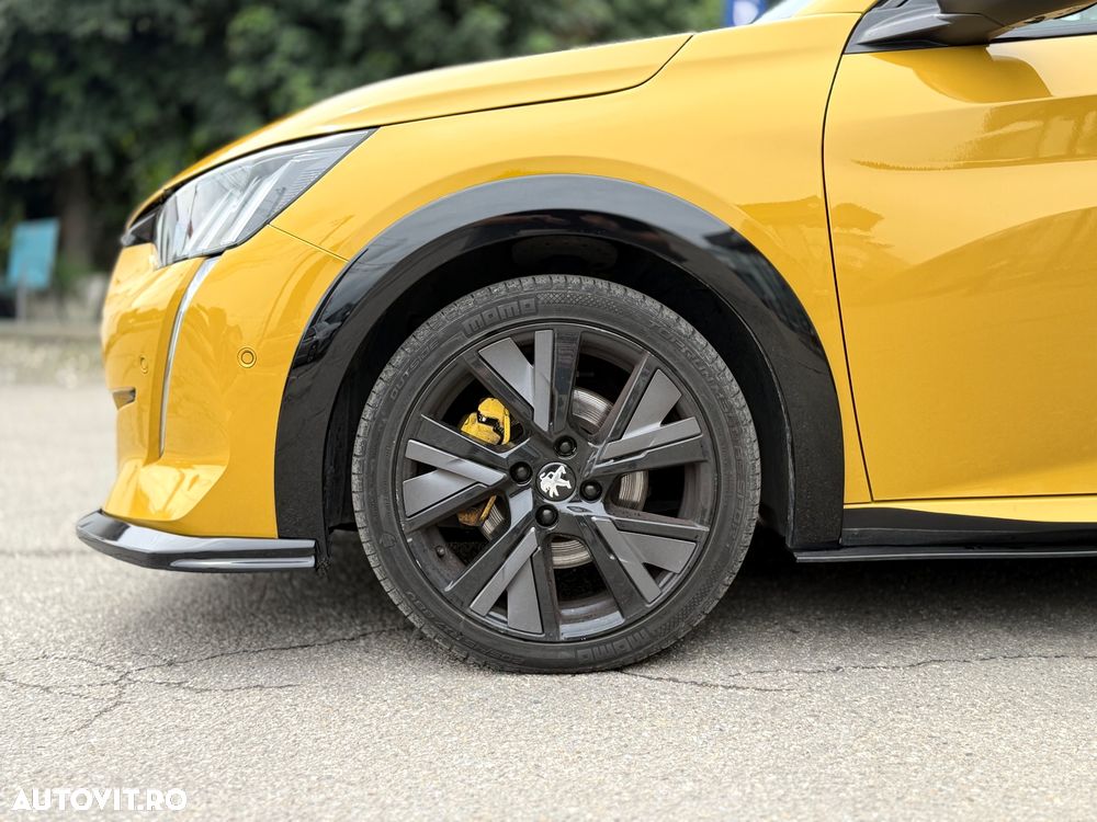 Peugeot 208 PureTech 130 EAT8 GT Pack - 38