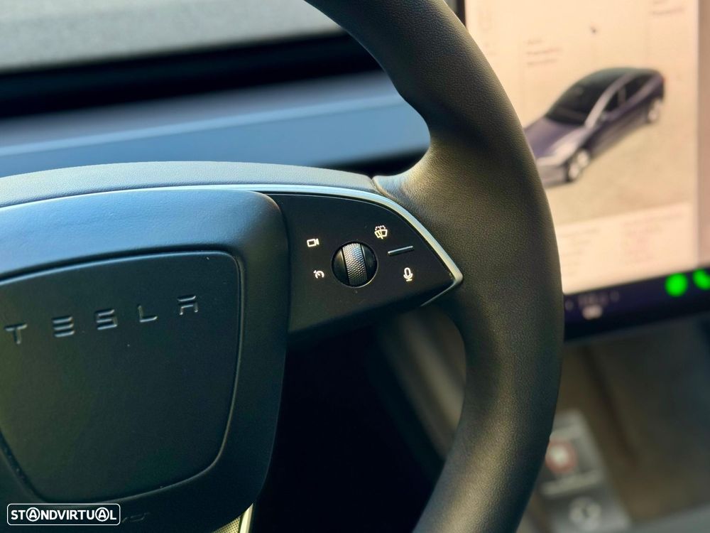 Tesla Model 3 Tração Traseira Premium - 40