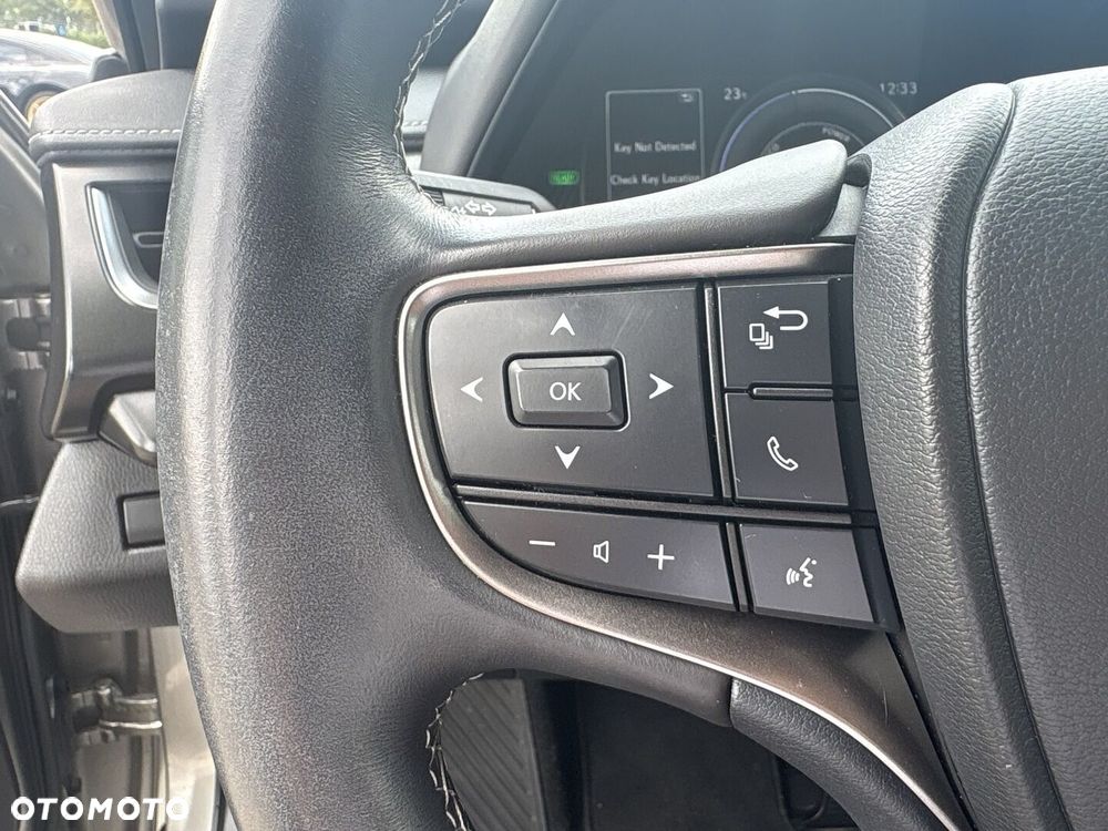 Lexus UX - 27
