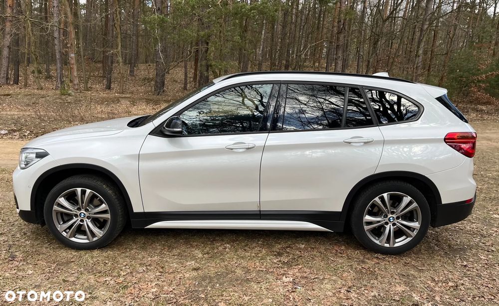 BMW X1 xDrive20d Sport Line sport - 8