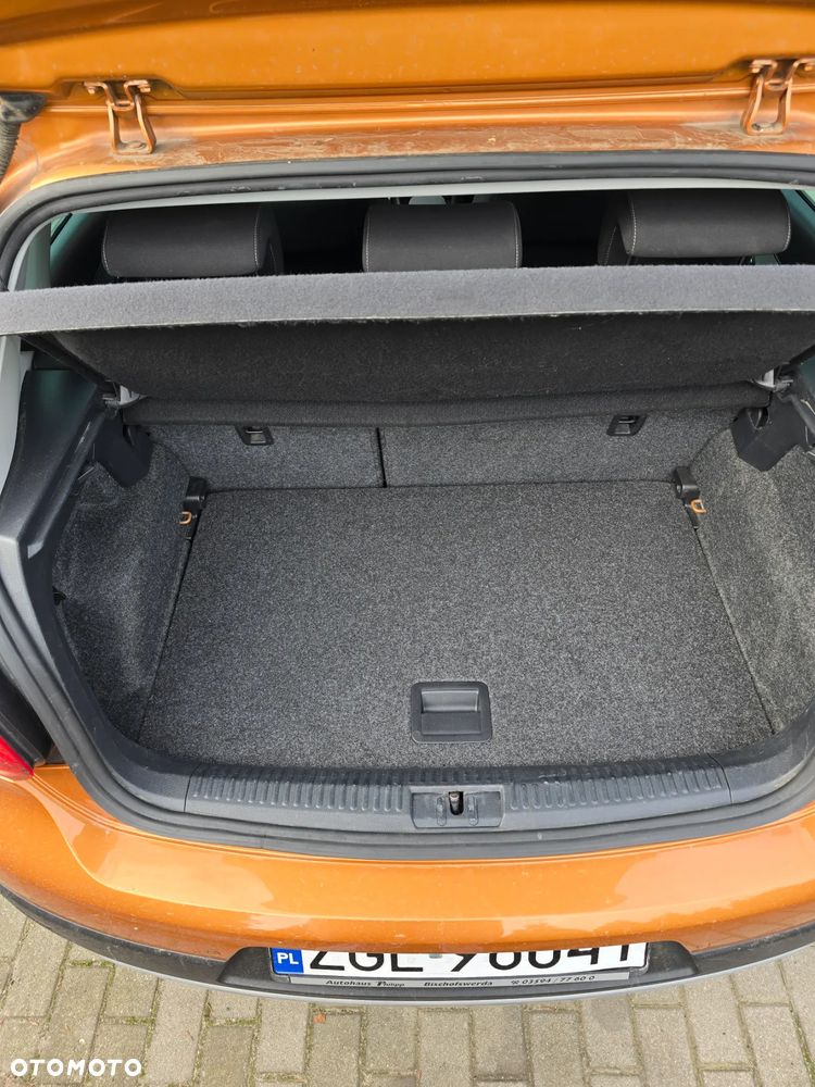 Volkswagen Polo Cross - 10
