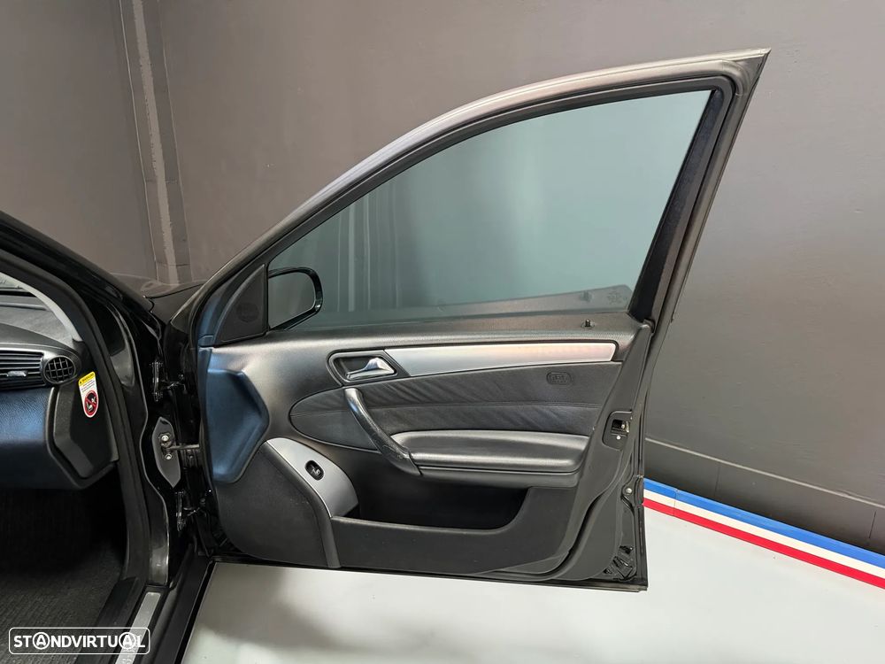 Mercedes-Benz C 220 CDI Avantgarde DPF - 21