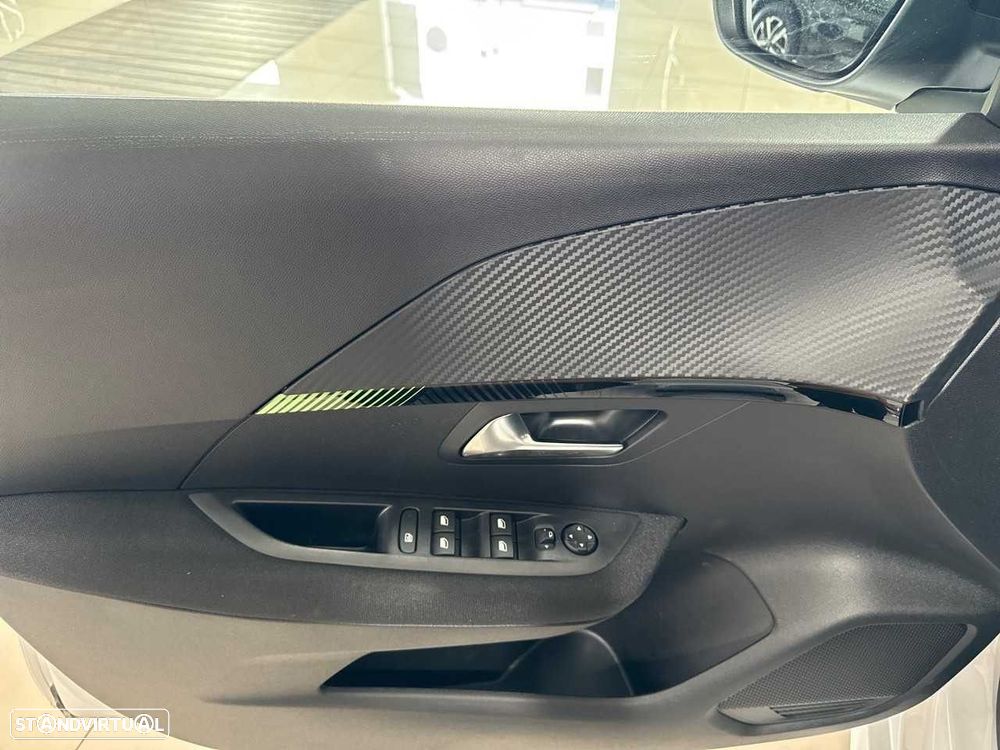 Peugeot 208 1.2 PureTech Style - 12
