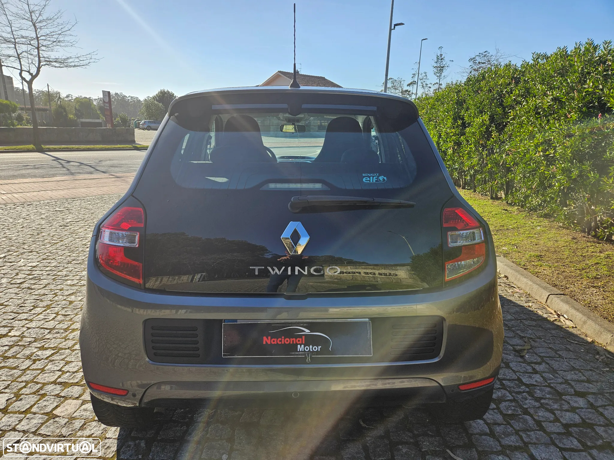 Renault Twingo 1.0 SCe Luxe - 9