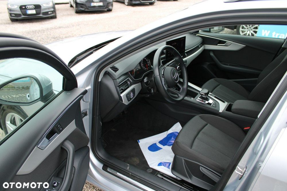 Audi A4 Avant - 19