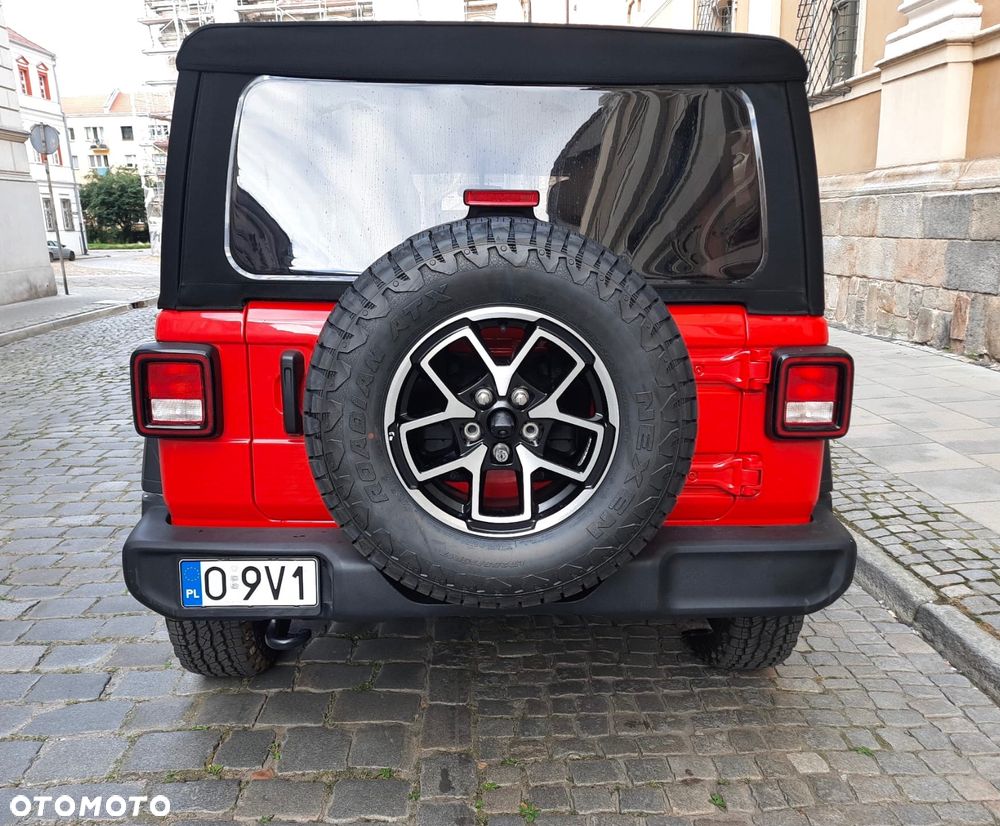 Jeep Wrangler Unlimited GME 2.0 Turbo Sport - 6