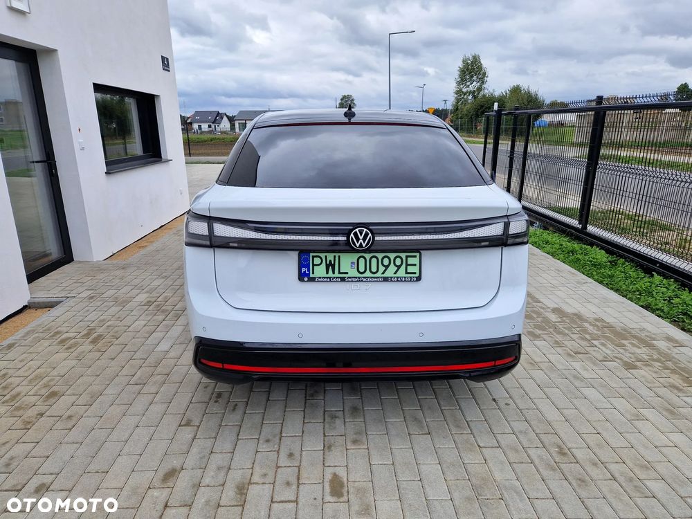 Volkswagen ID.7 77kWh Pro - 15