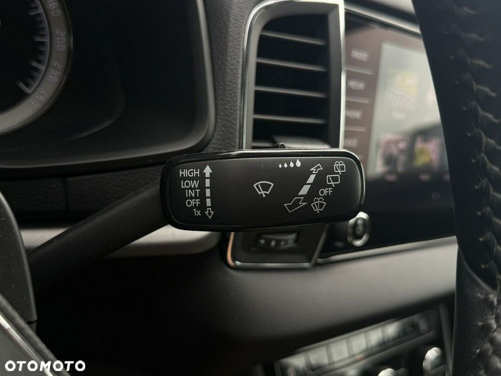 Skoda Karoq 1.5 TSI DSG Ambition - 19