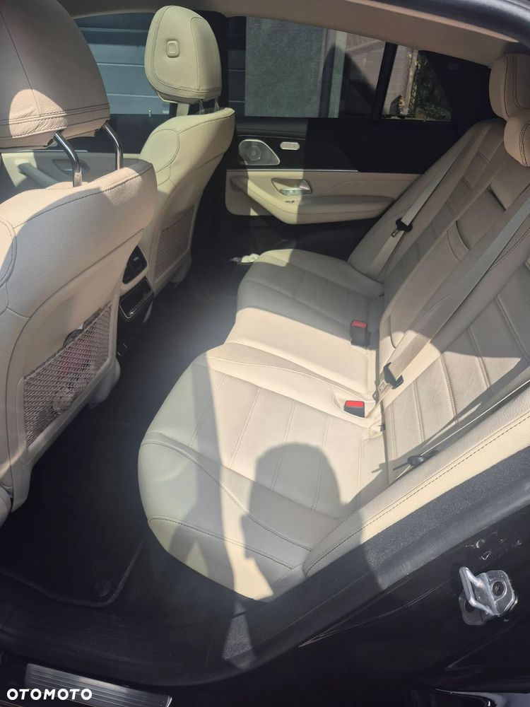 Mercedes-Benz GLE 300 d mHEV 4-Matic AMG Line - 12