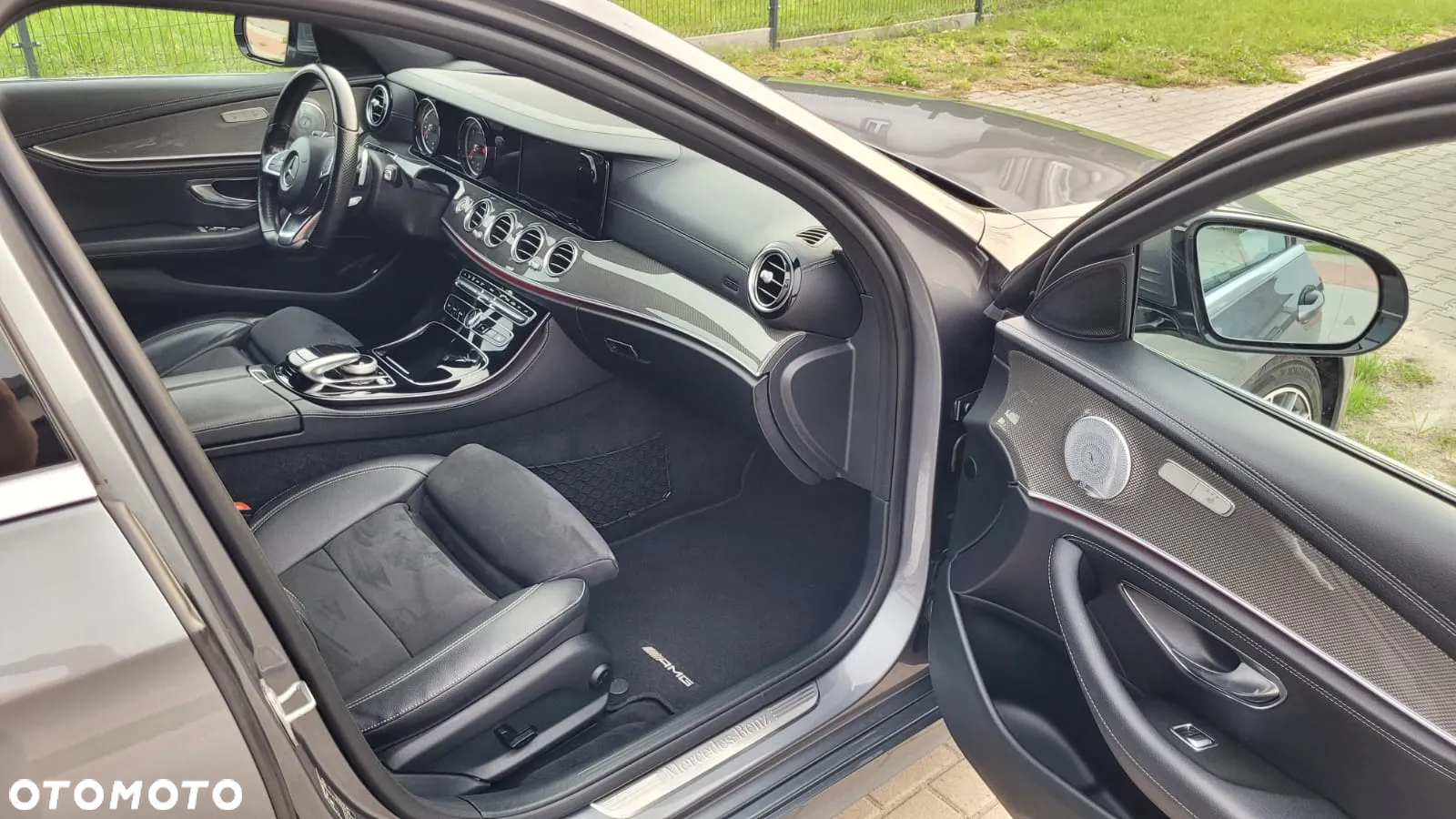 Mercedes-Benz Klasa E 220 d 9G-TRONIC - 10