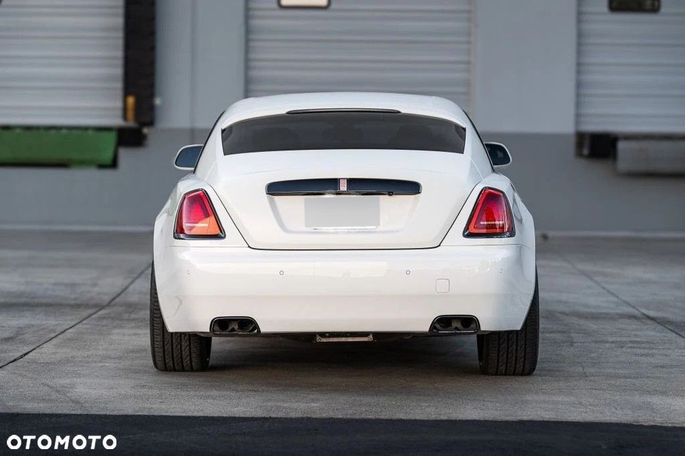 Rolls-Royce Wraith Black Badge - 2