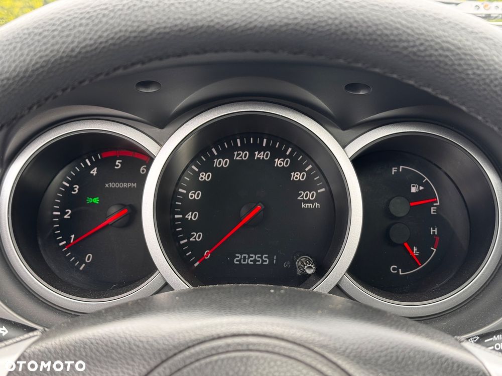 Suzuki Grand Vitara 1.9 DDiS Comfort+ DPF - 16