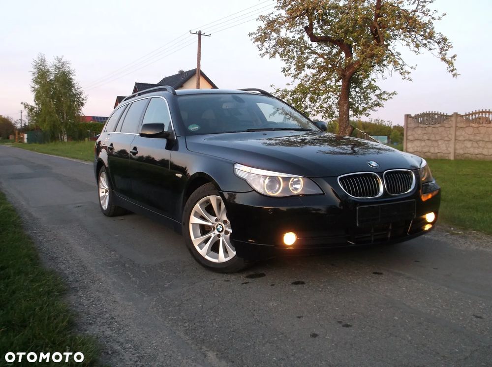 BMW Seria 5 - 32