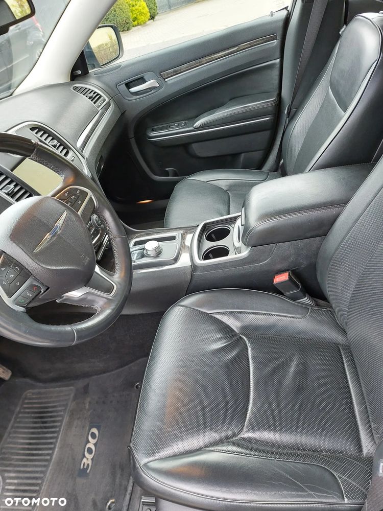 Chrysler 300C - 2