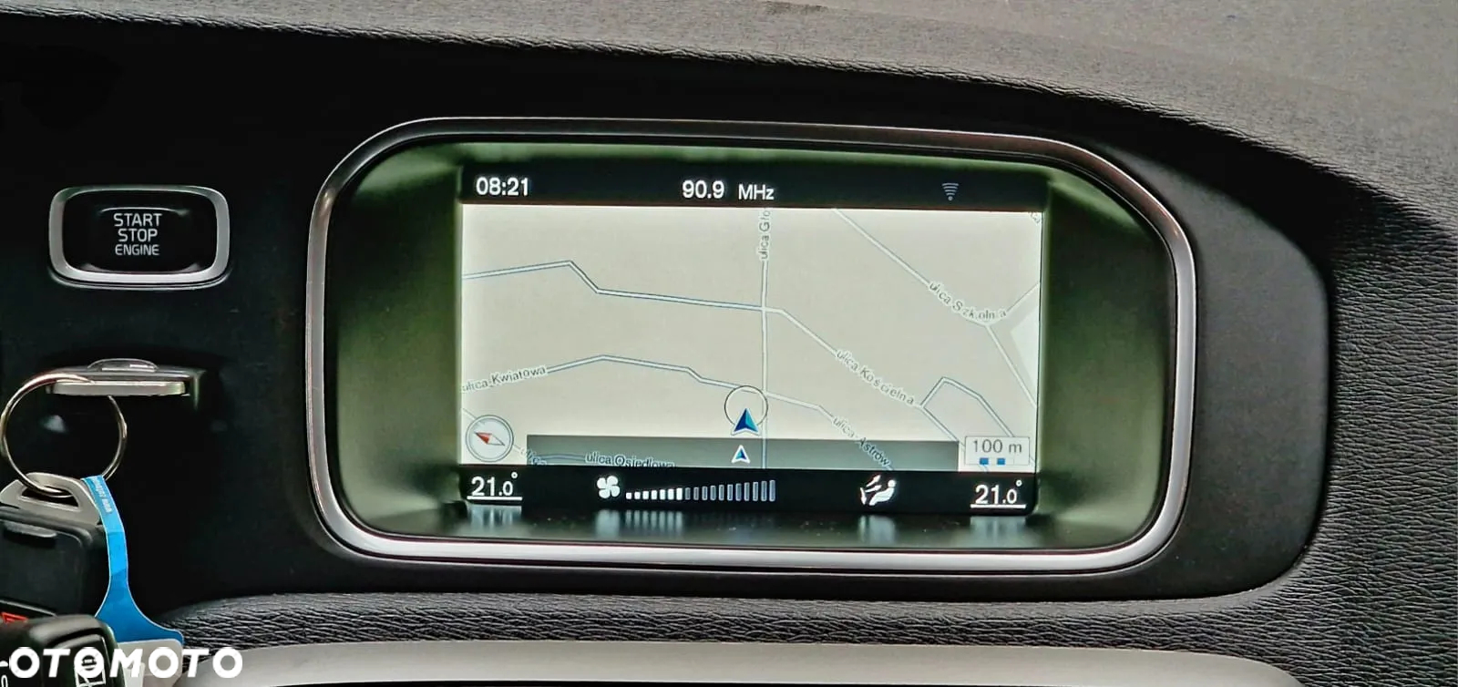 Volvo V40 - 18