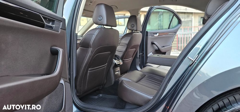 Skoda Superb 2.0 TDI DSG L&K - 14