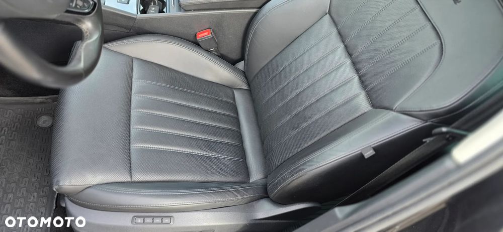 Skoda Superb 2.0 TSI 4x4 L&K DSG - 26