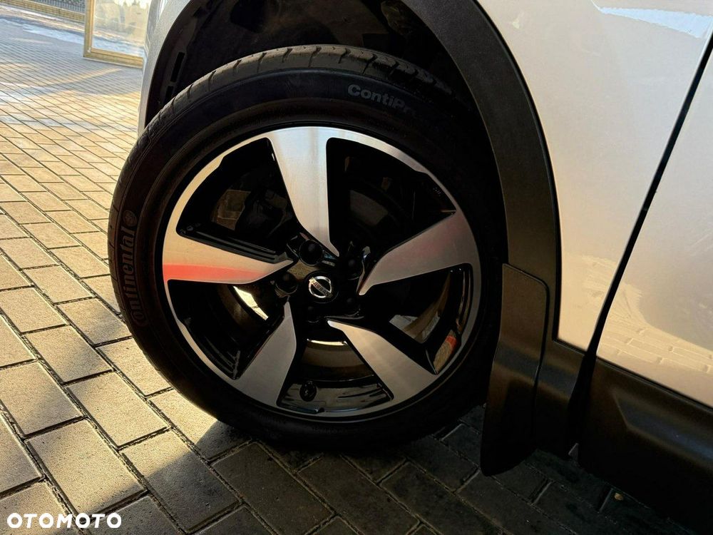 Nissan Qashqai 1.2 DIG-T Tekna+ Xtronic - 17