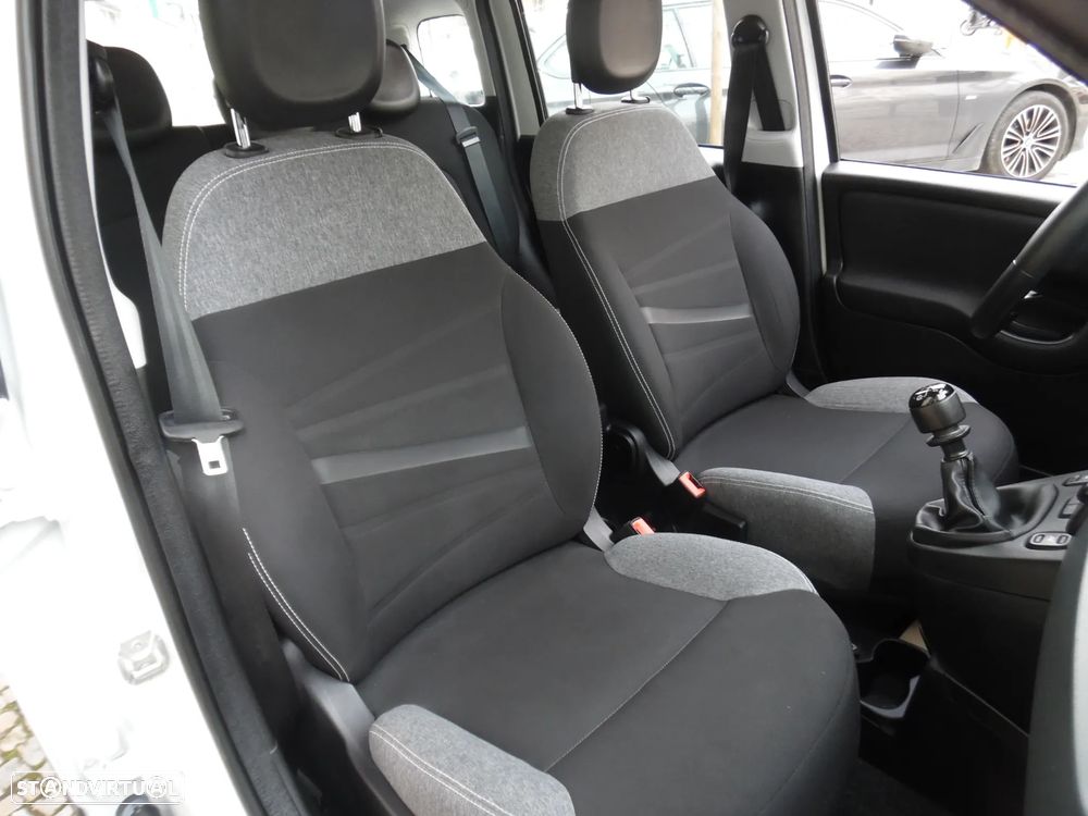 Fiat Panda 1.0 Hybrid City Life - 24