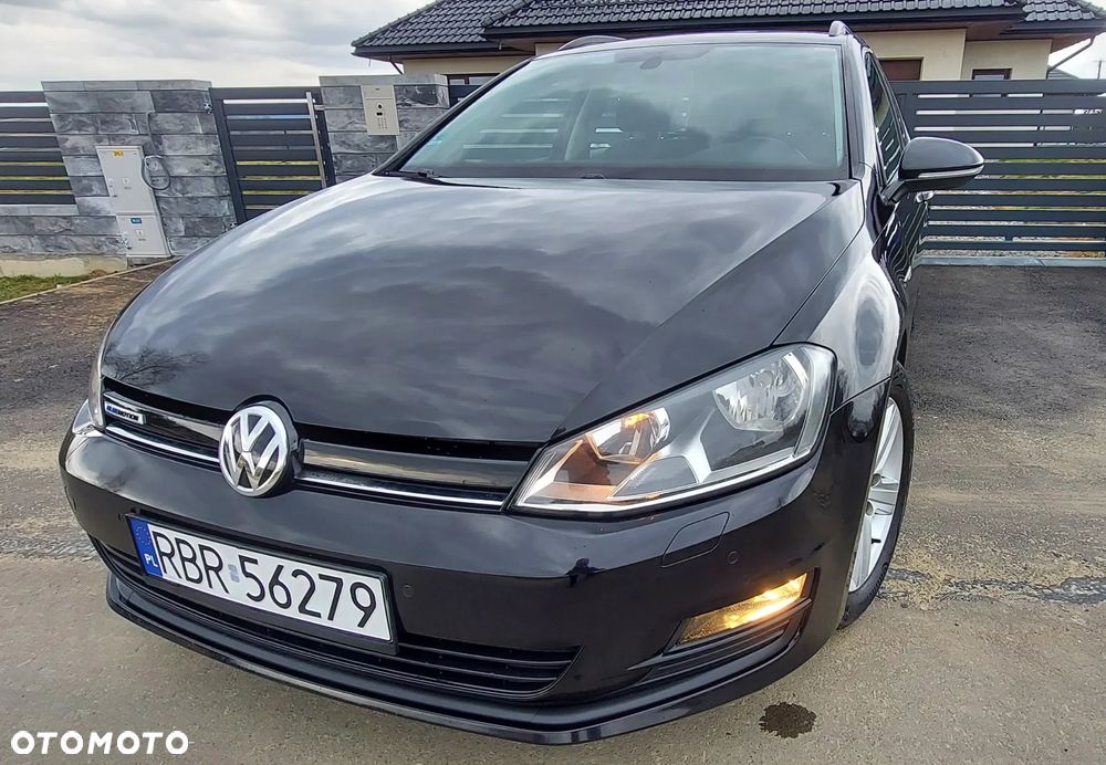 Volkswagen Golf - 2