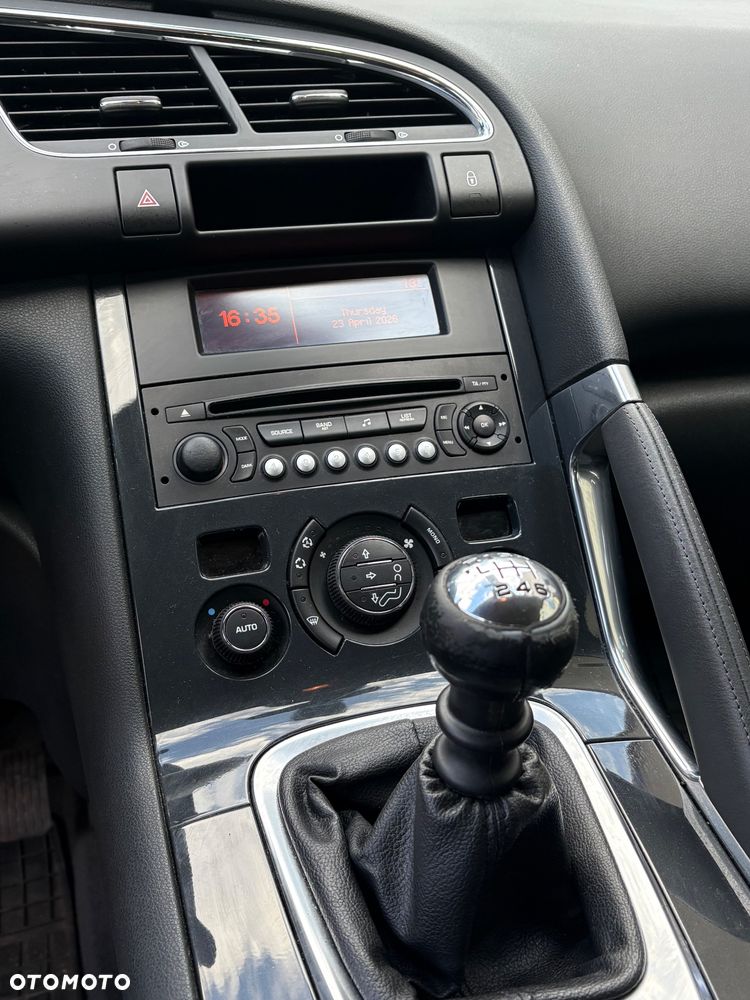 Peugeot 3008 - 8