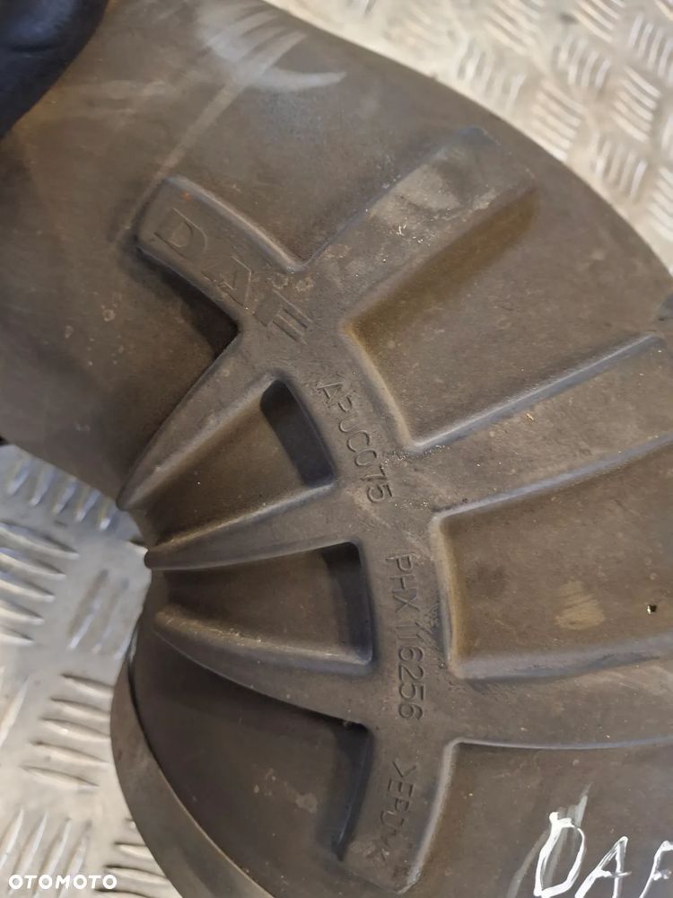 RURA POWIETRZA KOLANO ŁĄCZNIK APUC075 17,5 8 SZPILEK DAF LF 220 EURO 6 - 4