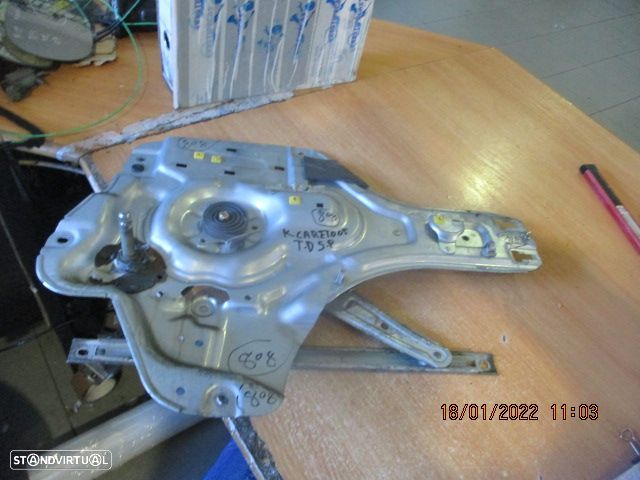 Elevador Manual 834802F060 KIA CERATO 2005 5P TD - 1