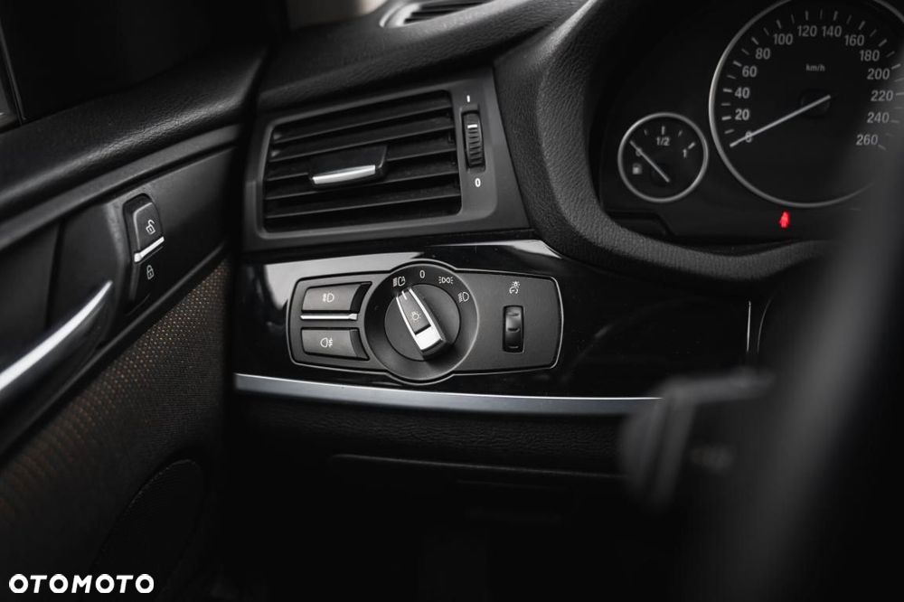 BMW X3 - 28
