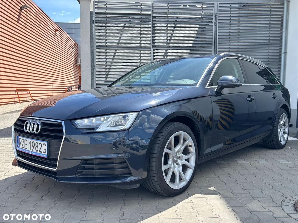 Audi A4 Avant - 2
