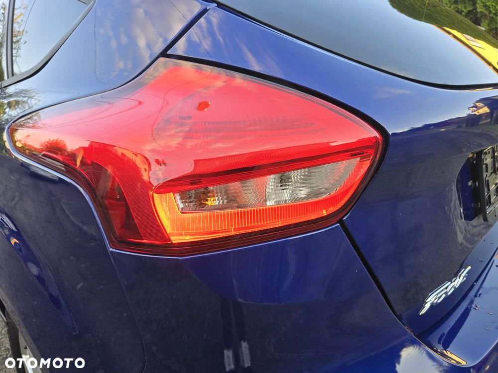 Ford Focus 1.0 EcoBoost Gold X (Edition) - 22