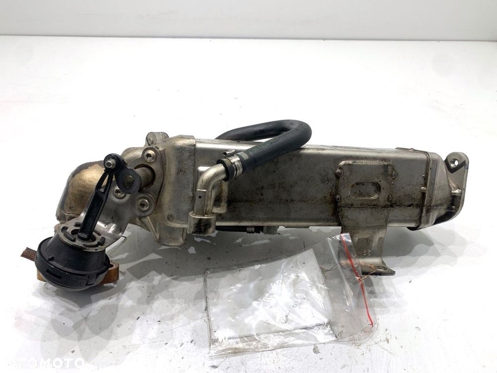 ZAWÓR EGR Z CHŁODNICĄ  BMW 3 Touring (F31) 2012 - 2019 320 d xDrive 135 kW [184 KM] olej - 2