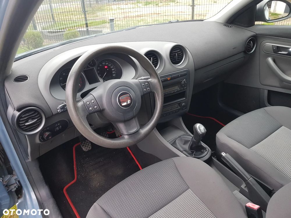 Seat Ibiza SC 1.4 16V Reference - 17