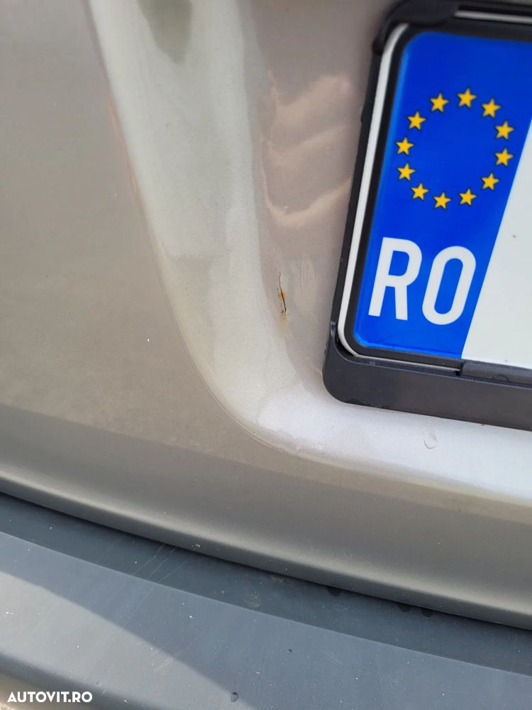 Skoda Octavia Combi 2.0 FSI Scout 4x4 - 16